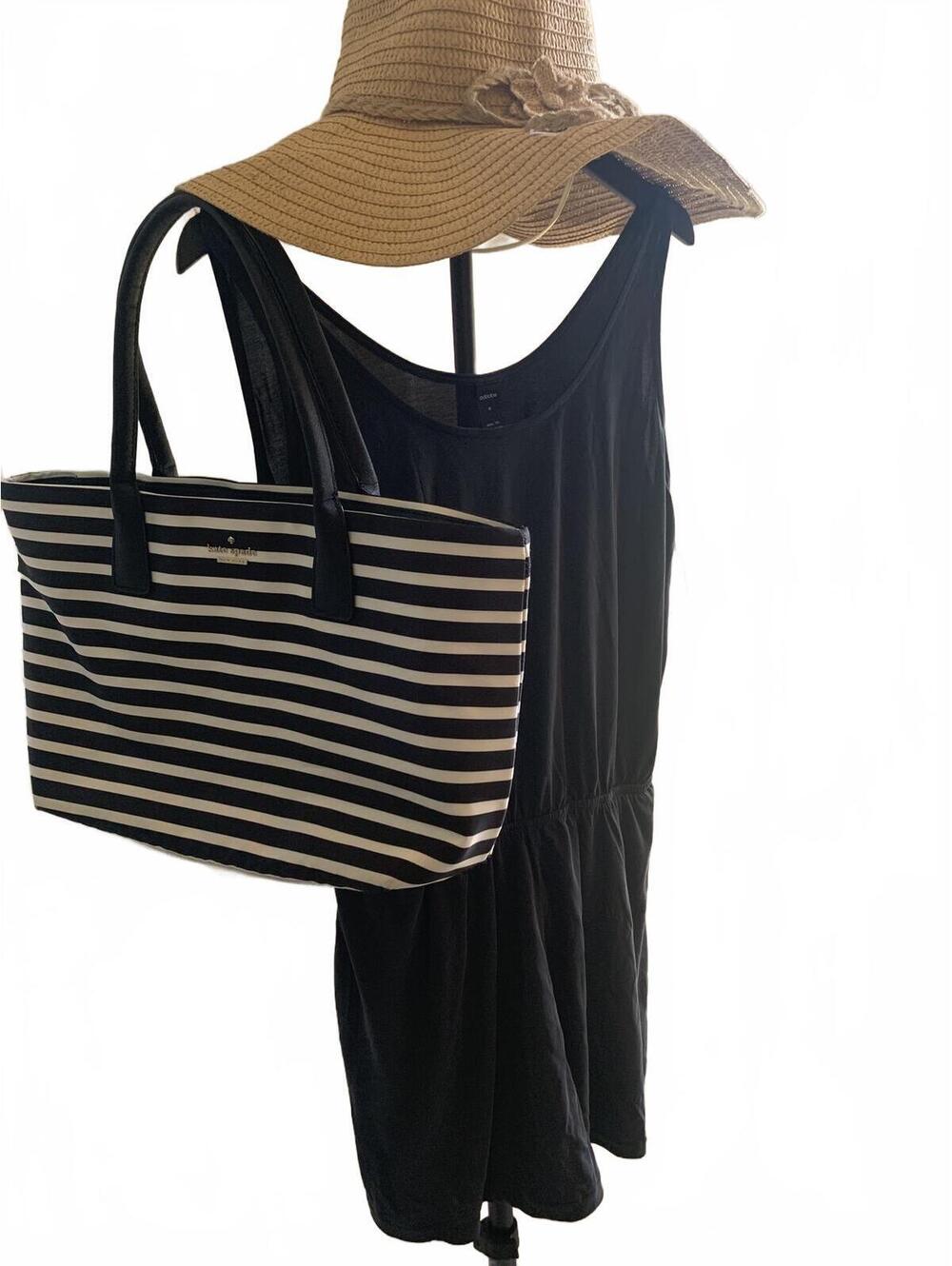 Ododos Black Sleeveless Romper with Elastic Waist - Medium